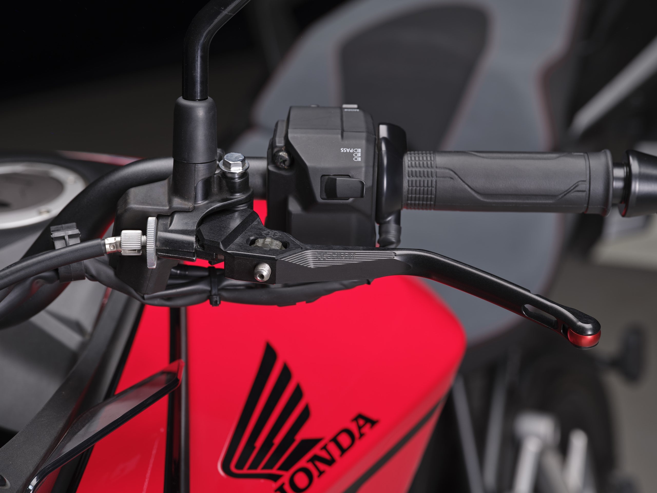 Brake & Clutch Levers – Honda CB1000GT