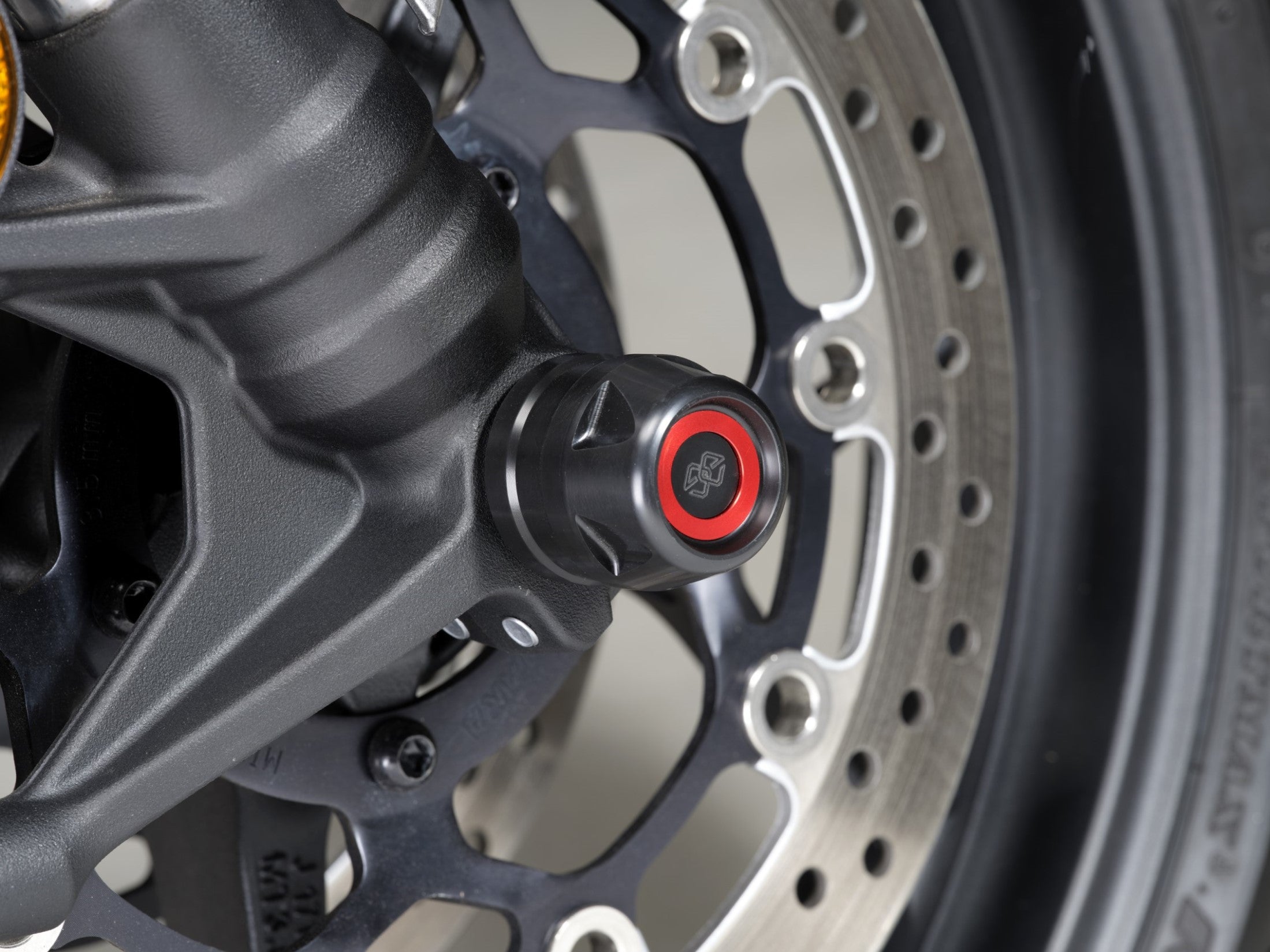 Front Axle Protector – Honda CB1000GT